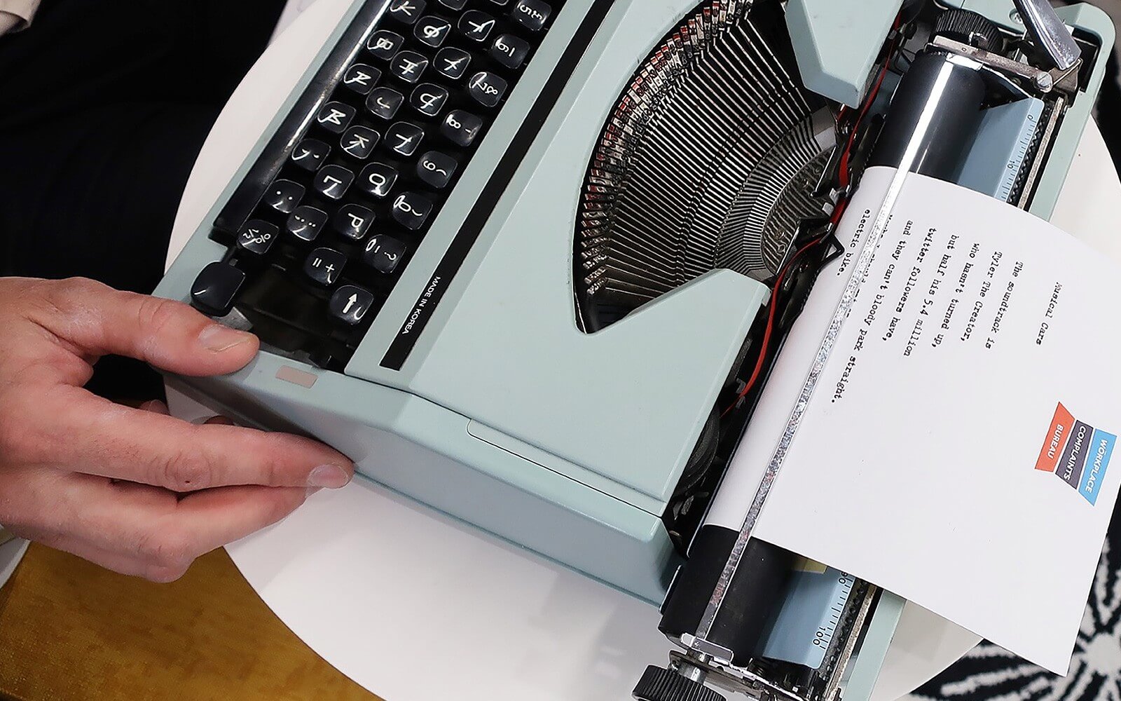 5 reasons why we need to complain about our workplaces